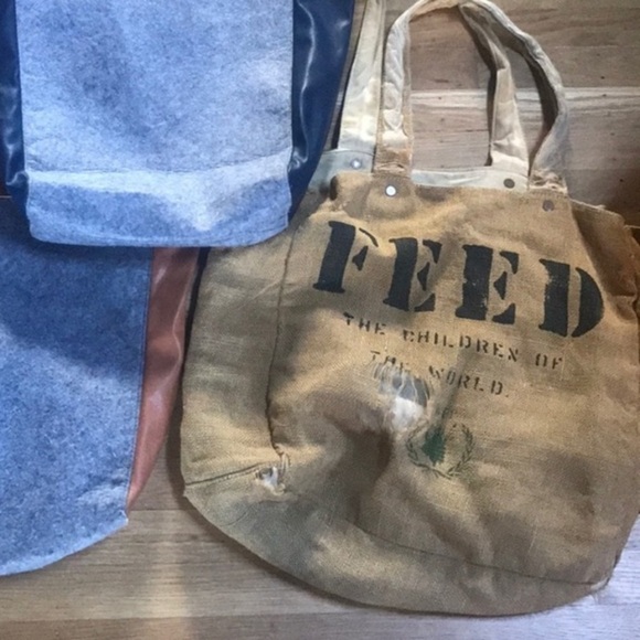 Handbags - VINTAGE FEED Large Shopping Bag - the Distressed Shopper